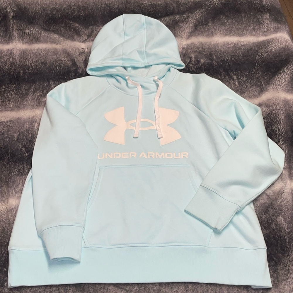 Under Armour Hoodie